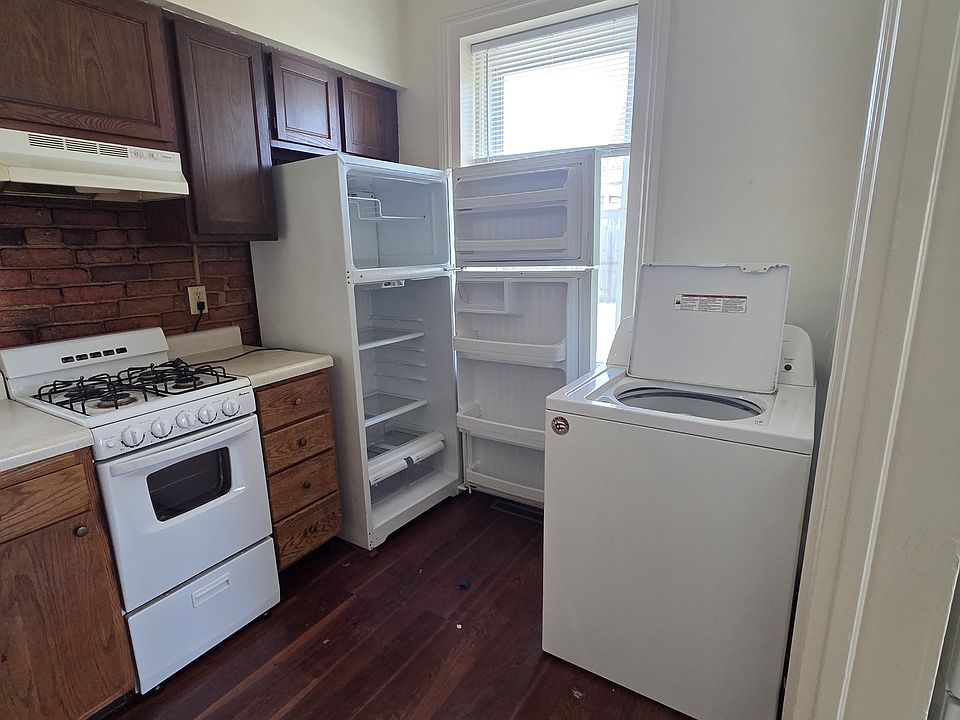 1st image of 414 N Lee St #1
