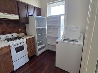 414 N Lee St #1, Bloomington, IL 61701