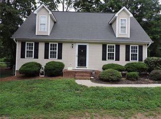 1600 Bridgeport Ter, High Point, NC 27265