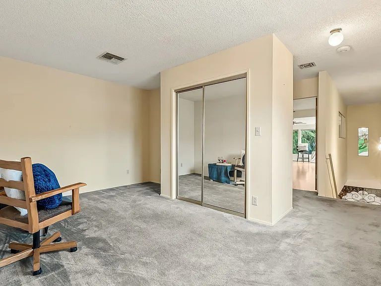 2687 Country Club Dr — Photo 16