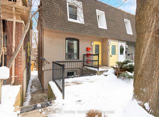 729 Indian Rd, Toronto, ON M6P 2E2