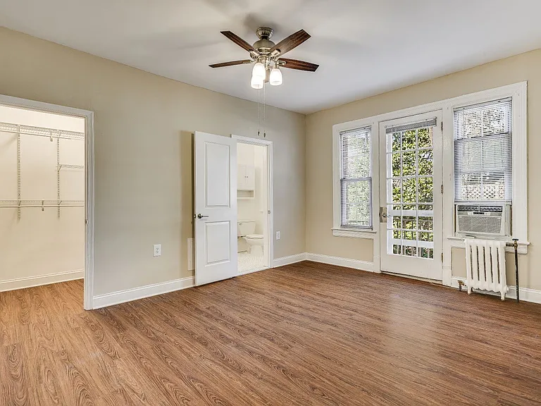 Studio apartment with balcony