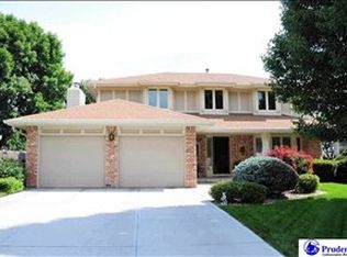 9316 Drexel St, Omaha, NE 68127