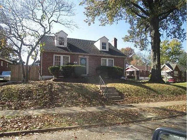 5992 Astra Ave photo 1