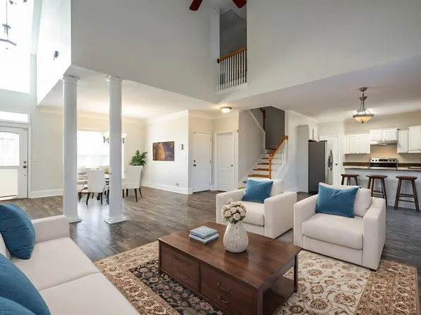 1837 Clear Brook Ct, Chattanooga, TN 37421