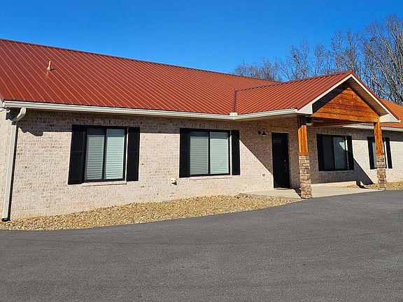 3rd image of 3101 Amanda View Way