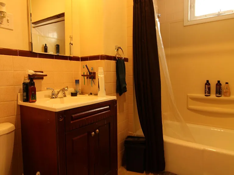 19-21 Burnham St #19 — Photo 7