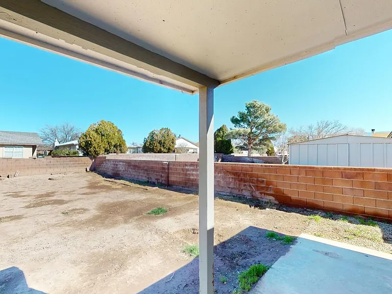 1460 Lindberg Ave — Photo 41