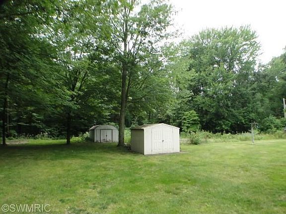 4th image of 11010 N Cedar Dr