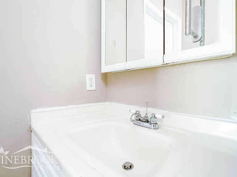 3716 Clayborn Dr — Photo 14