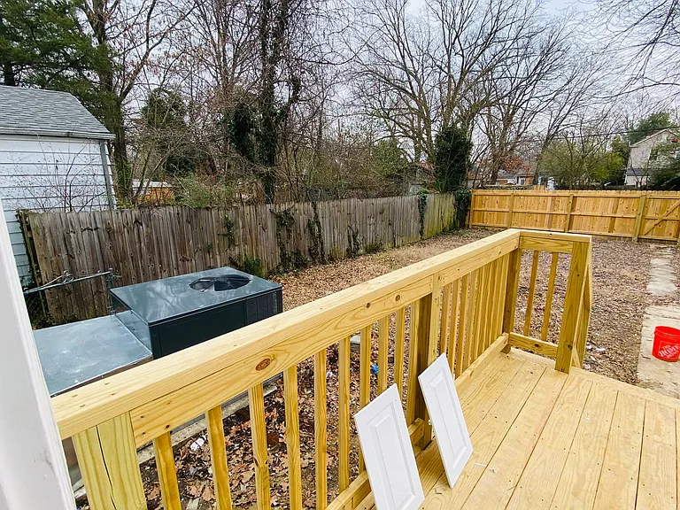 3508 Decatur St — Photo 4