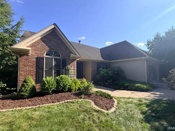 711 W Estate Dr, Bloomington, IN 47403