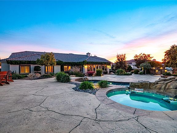 4th image of 3373 Southern Vista Drive