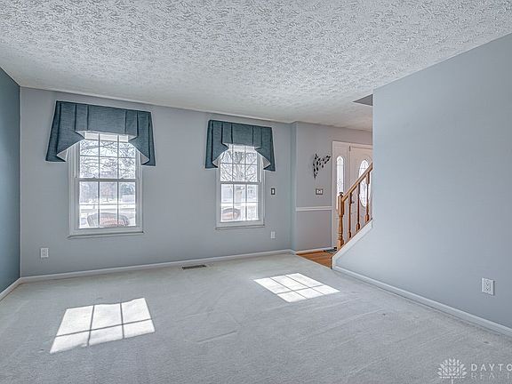 5th image of 6472 Club Ln