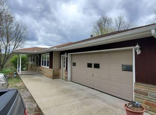 33295 Firehouse Rd, Lewisville, OH 43754