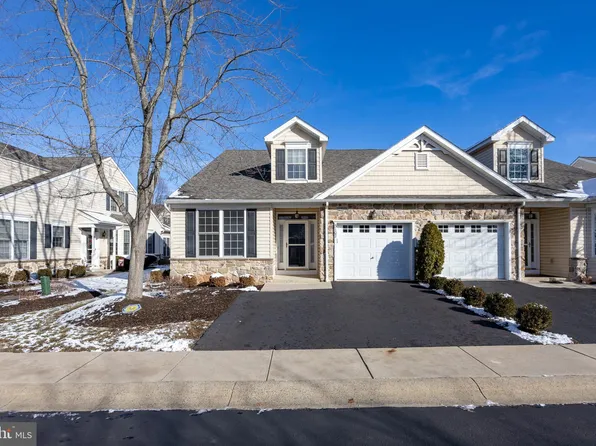 3107 Arbour Green Ct, Hatfield, PA 19440