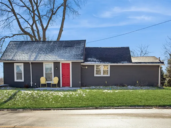 401 S 3rd St, Polk City, IA 50226