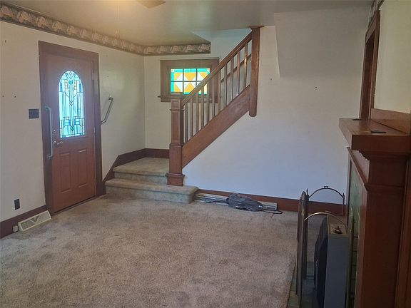 2nd image of 1838 W 24th St