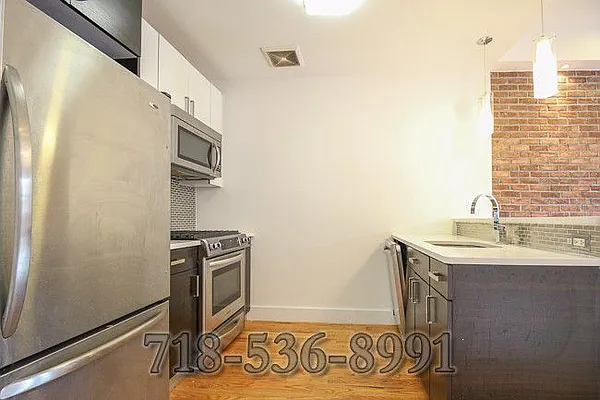 Rented by Next Door Realty NYC | media 31