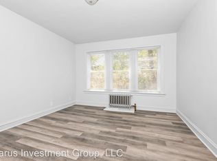 2742 W 64th St #3W, Chicago, IL 60629