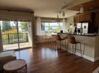 6714 Lake Washington Blvd NE APT 4, Kirkland, WA 98033