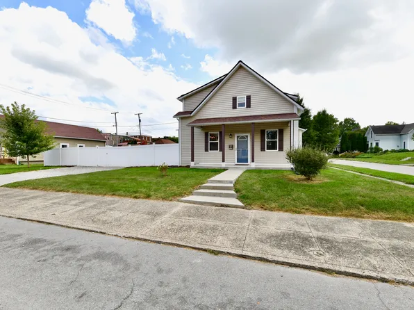 106 W 4th St, Sheridan, IN 46069