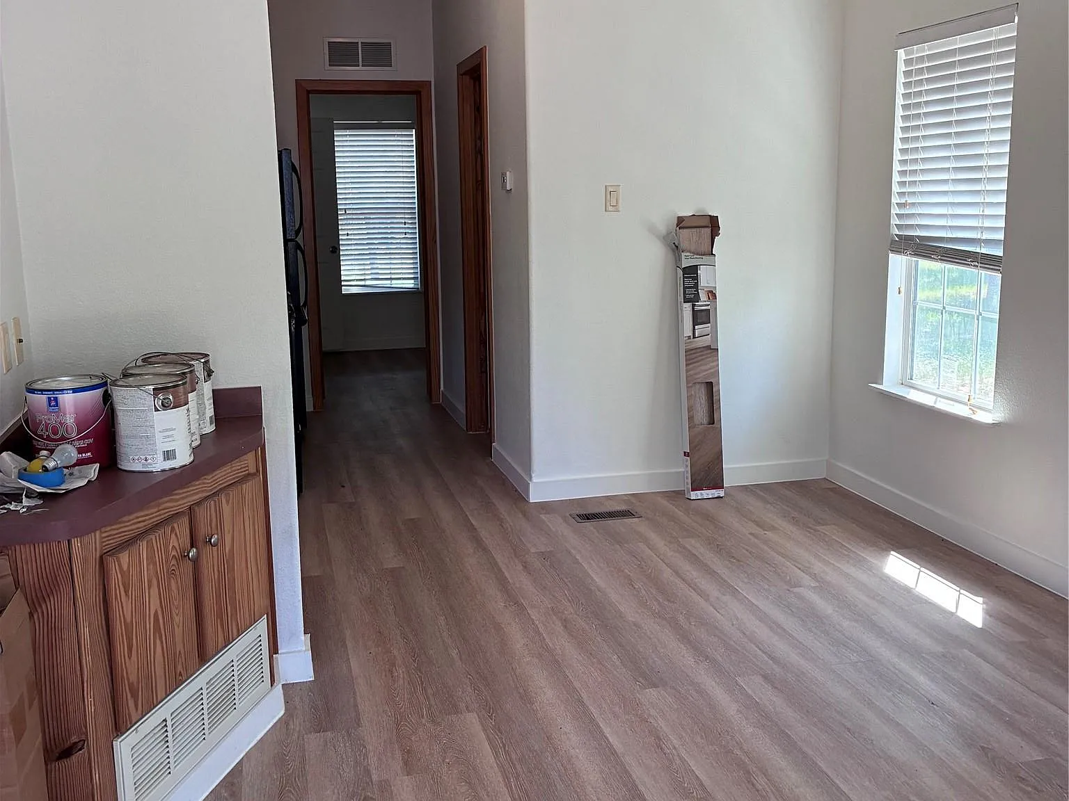 1 bed, 1.0 bath, 360 sqft, $1,000 — Photo 3