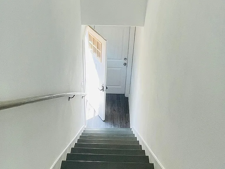 8416 Sandra St #B — Photo 15