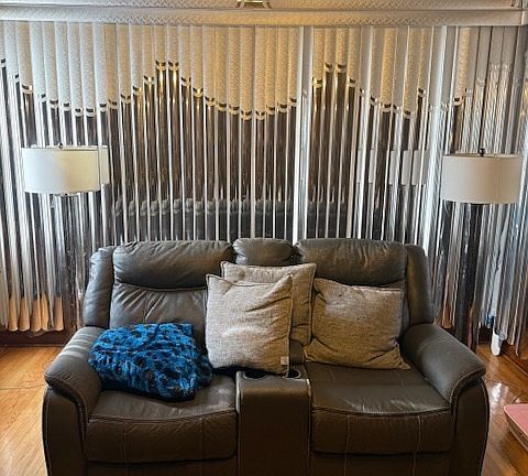 4th image of 907 S 10th Ave