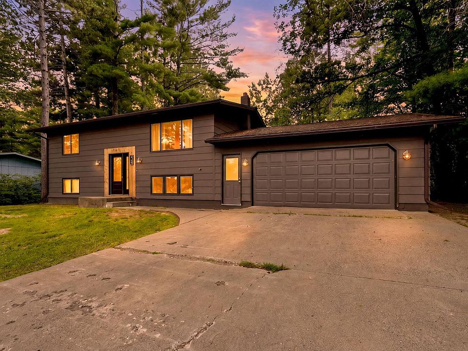 1st image of 1705 Fraser Dr