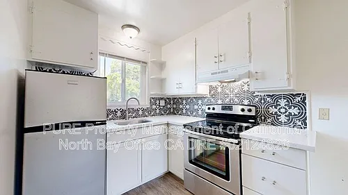 555 Dexter St #H Photo 1