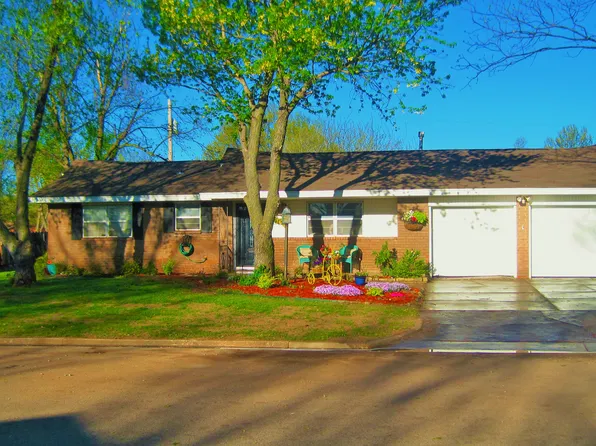 1703 Ridgecrest Dr, Perry, OK 73077