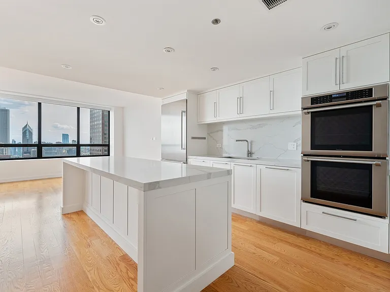 180 E Pearson St #4706 — Photo 6