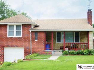 5025 Binney St, Omaha, NE 68104