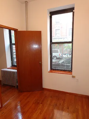 Rented by Blana LLC | media 16