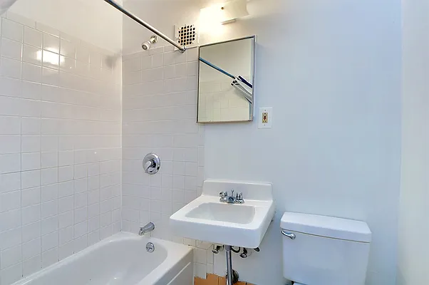 Rented by Corcoran | media 42