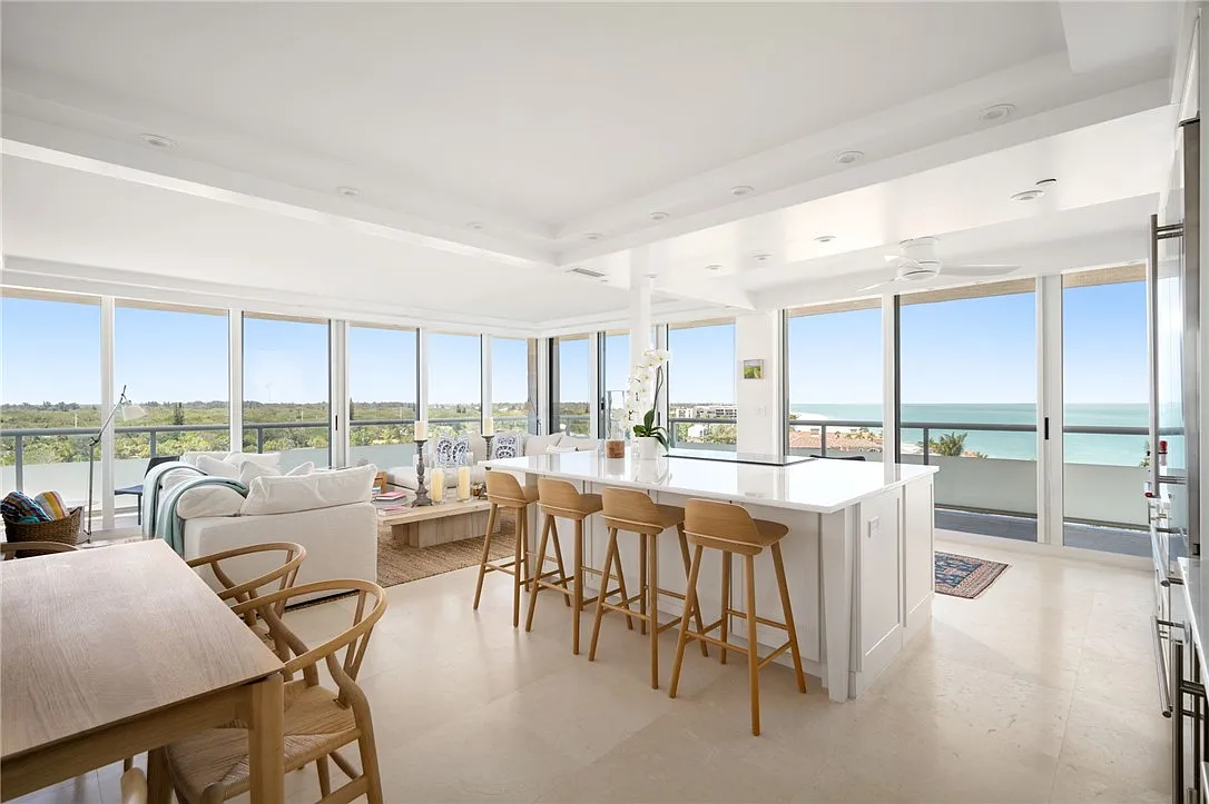 2 bed, 1100 sqft, $7,500 — Photo 4