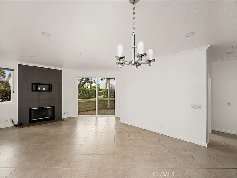 19442 Sunray Ln #103 — Photo 3