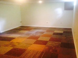 1055 Princess Dr, Steelton, PA 17113