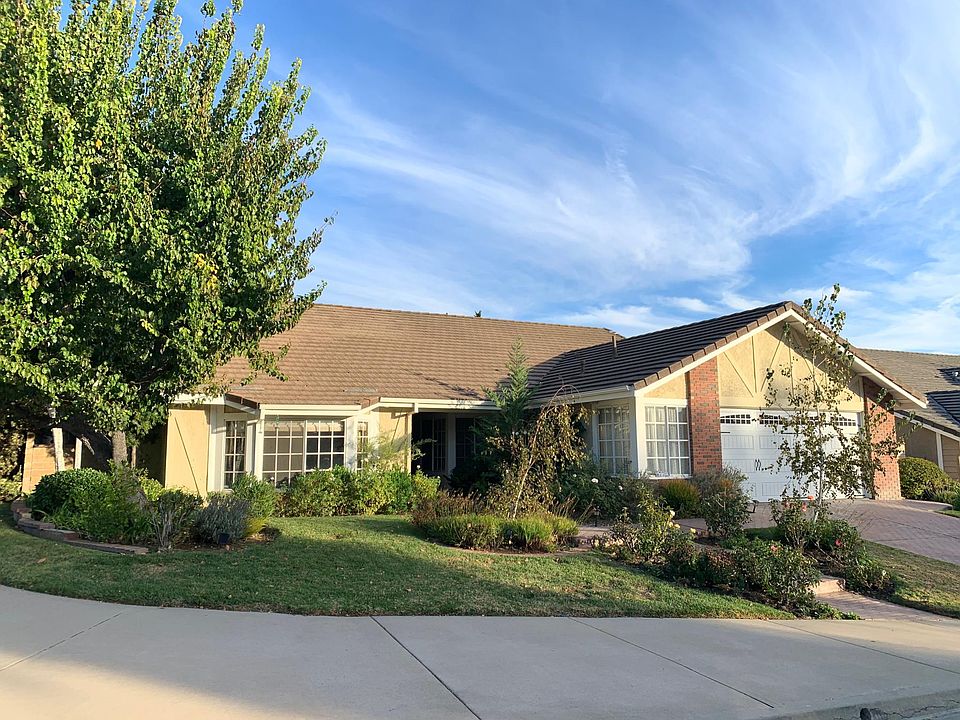 1st image of 5772 Green Meadow Dr