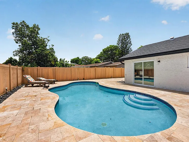 8131 NW 44th Ct — Photo 60