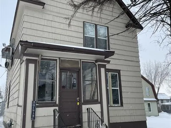 707 S 5th Ave, Virginia, MN 55792