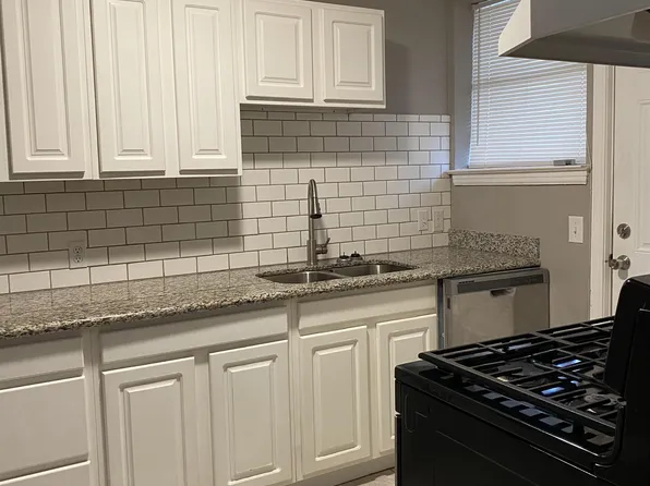 1412 Government St APT 2B, Mobile, AL 36604