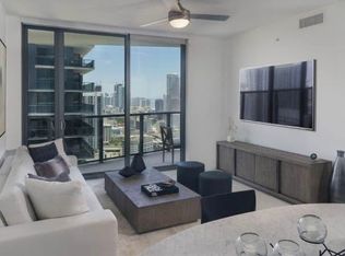 85 SW 8th St #3702, Miami, FL 33130