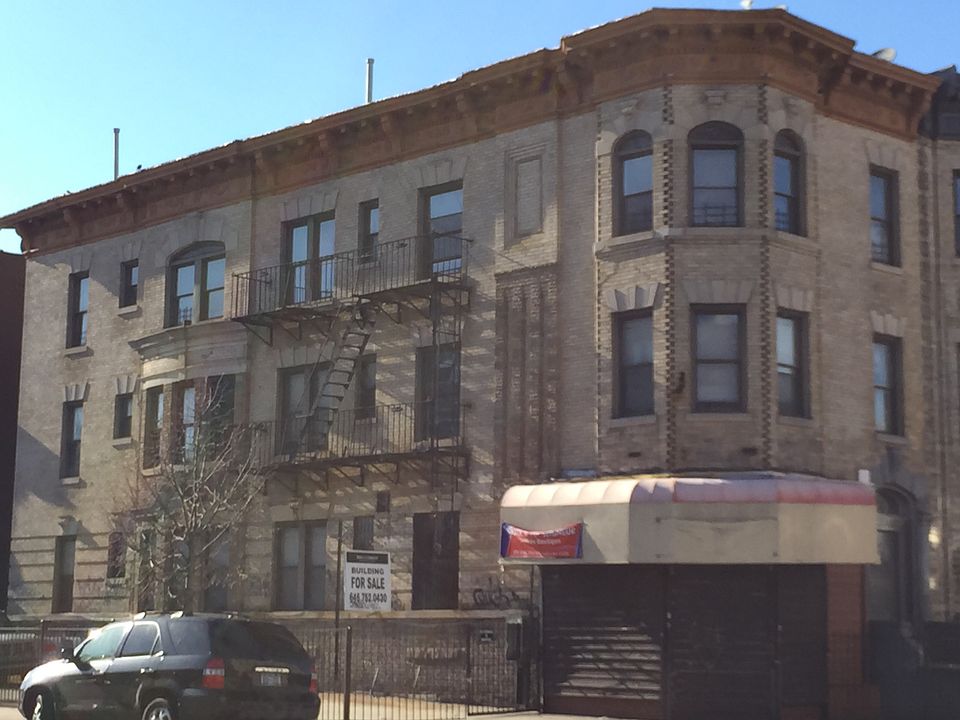 1st image of 276 E 23rd St APT 1