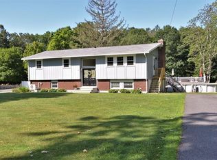 157 Center Bridge Rd, Lancaster, MA 01523