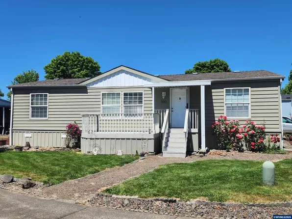 5050 Columbus St SE Unit 300, Albany, OR 97322