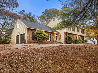 2 Tamys Ln, Andover, MA 01810