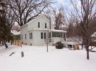 7706 Erie Ave, Chanhassen, MN 55317