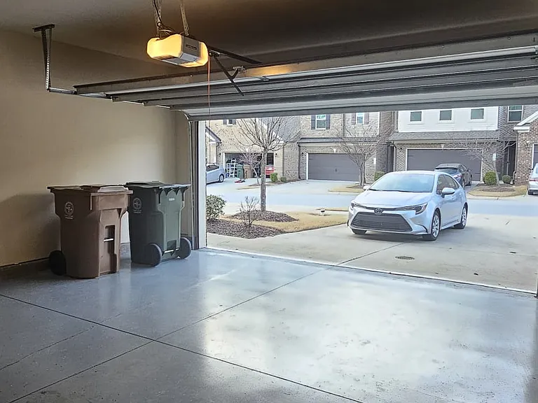 810 Rymark Ct #810 — Photo 14